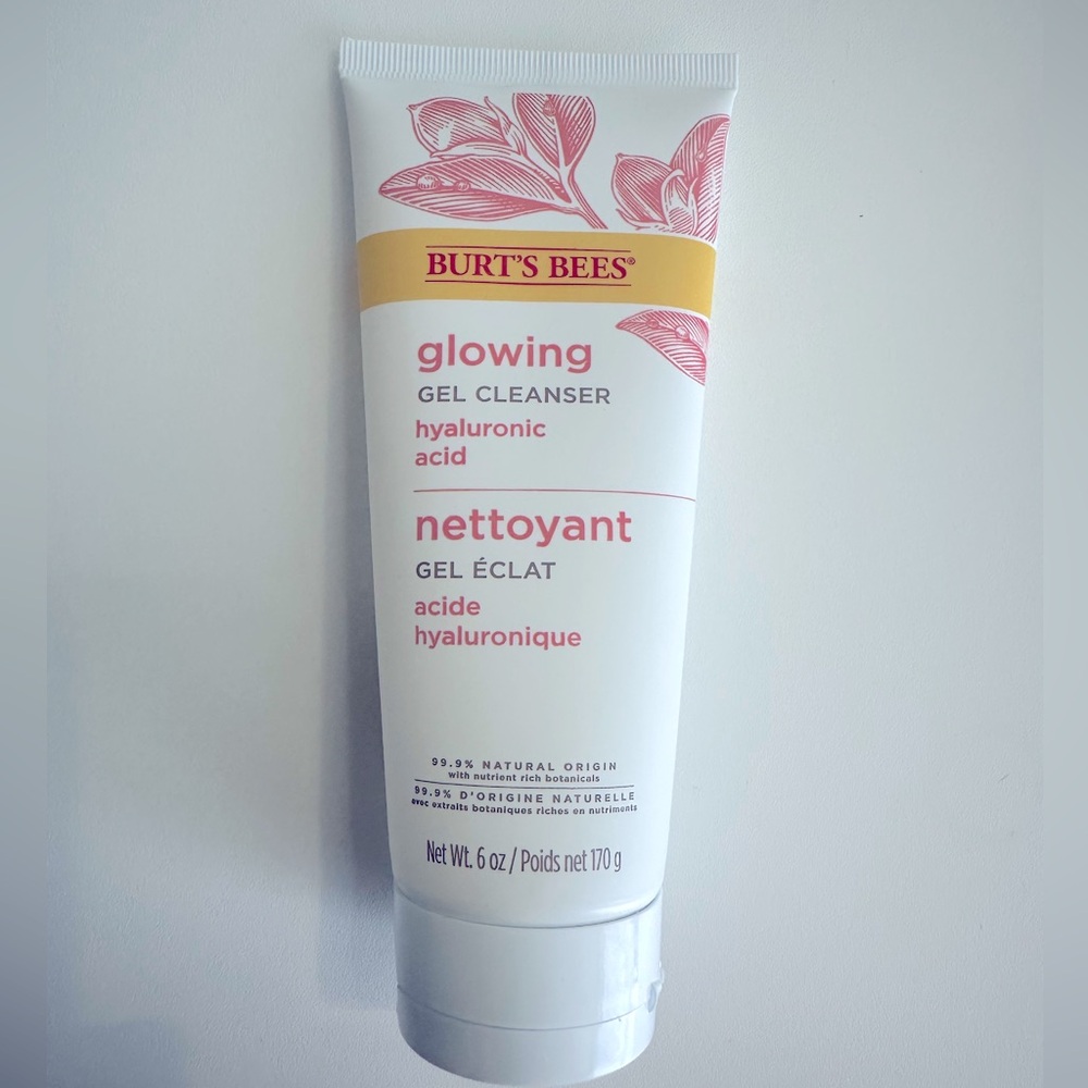 Burt's Bees GlowingGel Cleanser With Hyaluronic Acid